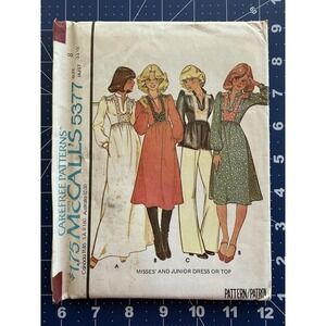 McCall's Pattern 5377 Misses' Dress Or Top Size 8 Uncut FF VTG 1976